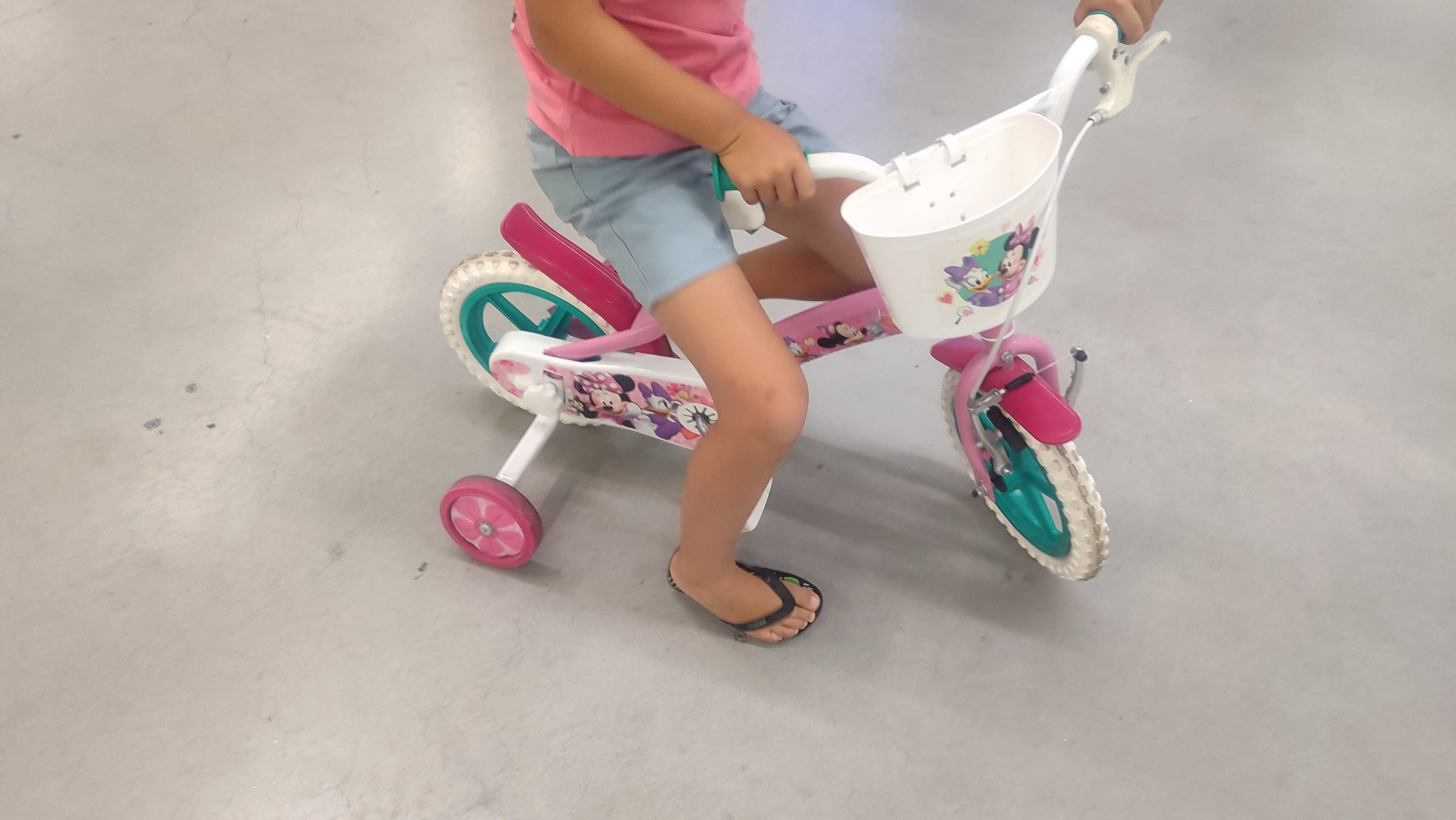 Bicicleta Menina