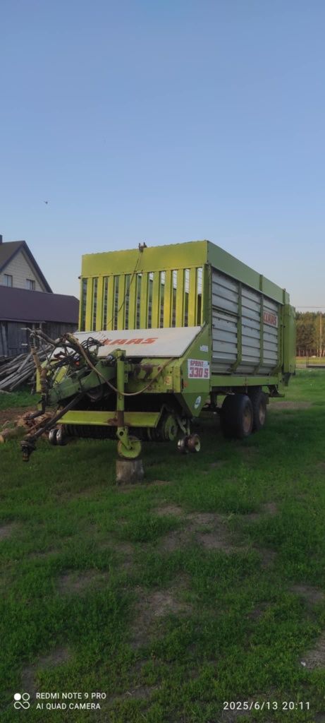 Claas Sprint 330s
