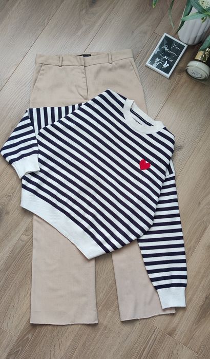 Светр з сердцем кофтинка на весну S-M