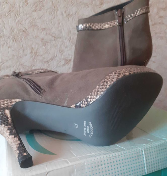 Ботильони замшеві