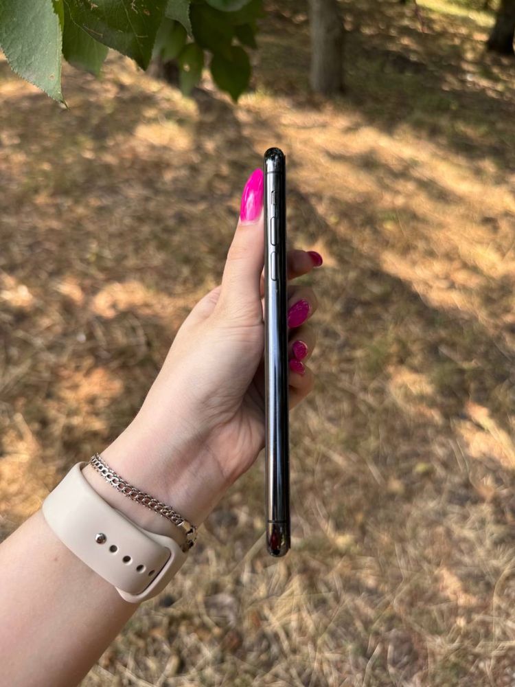 iPhone 11 Pro Max 256GB Space Gray Neverlock