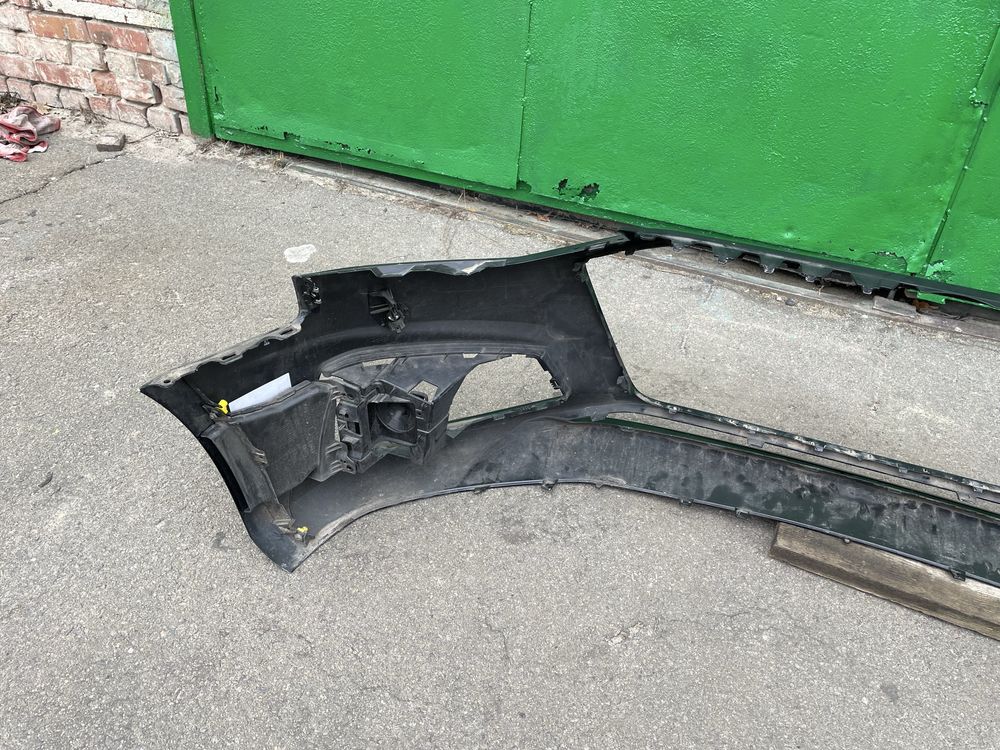 Бампер ауді audi а4 б9 рест 19-