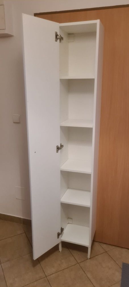Szafka łazienkowa. Wysoka
