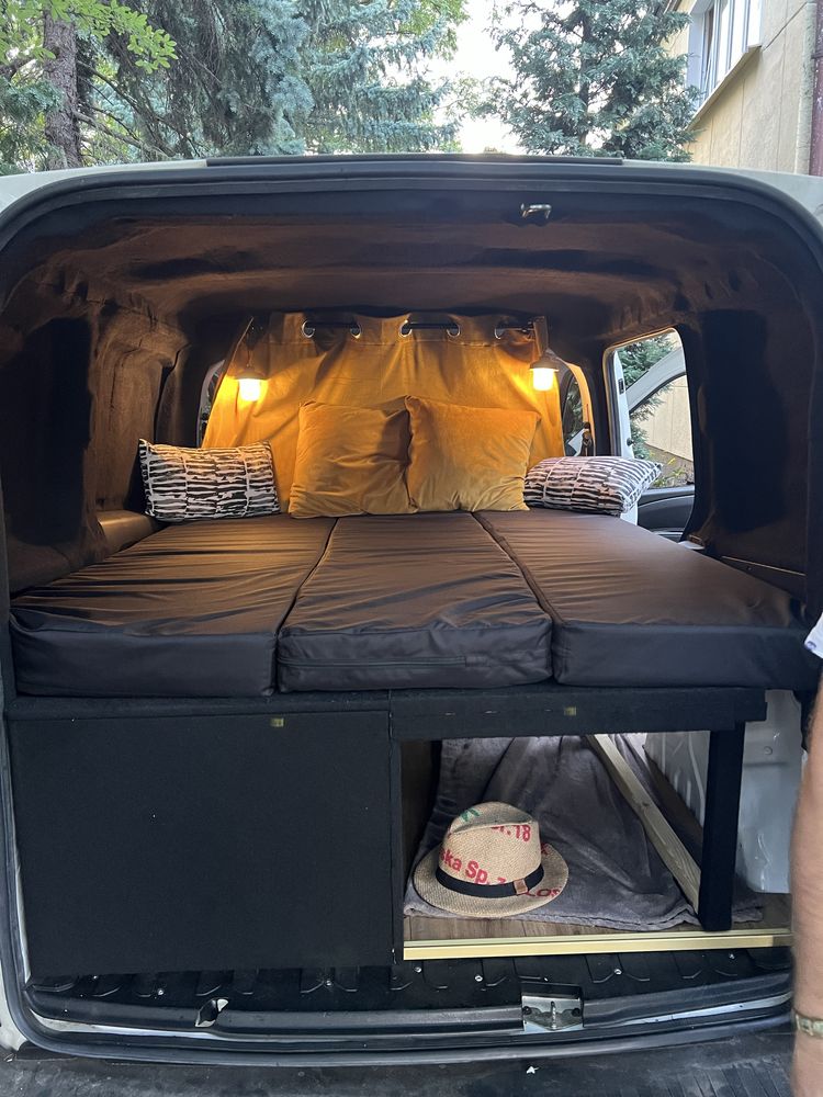 Opel Combo Camper Van 2013 – Twój dom na kółkach