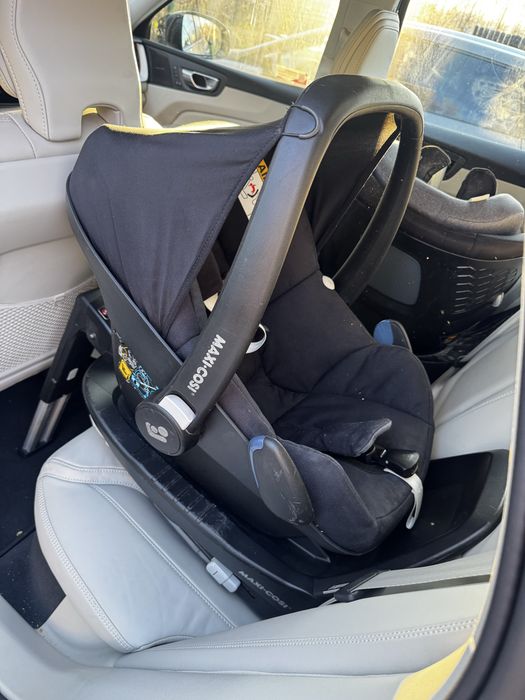 Fotelik 0-13kg MAXI-COSI pebble pro i-size baza