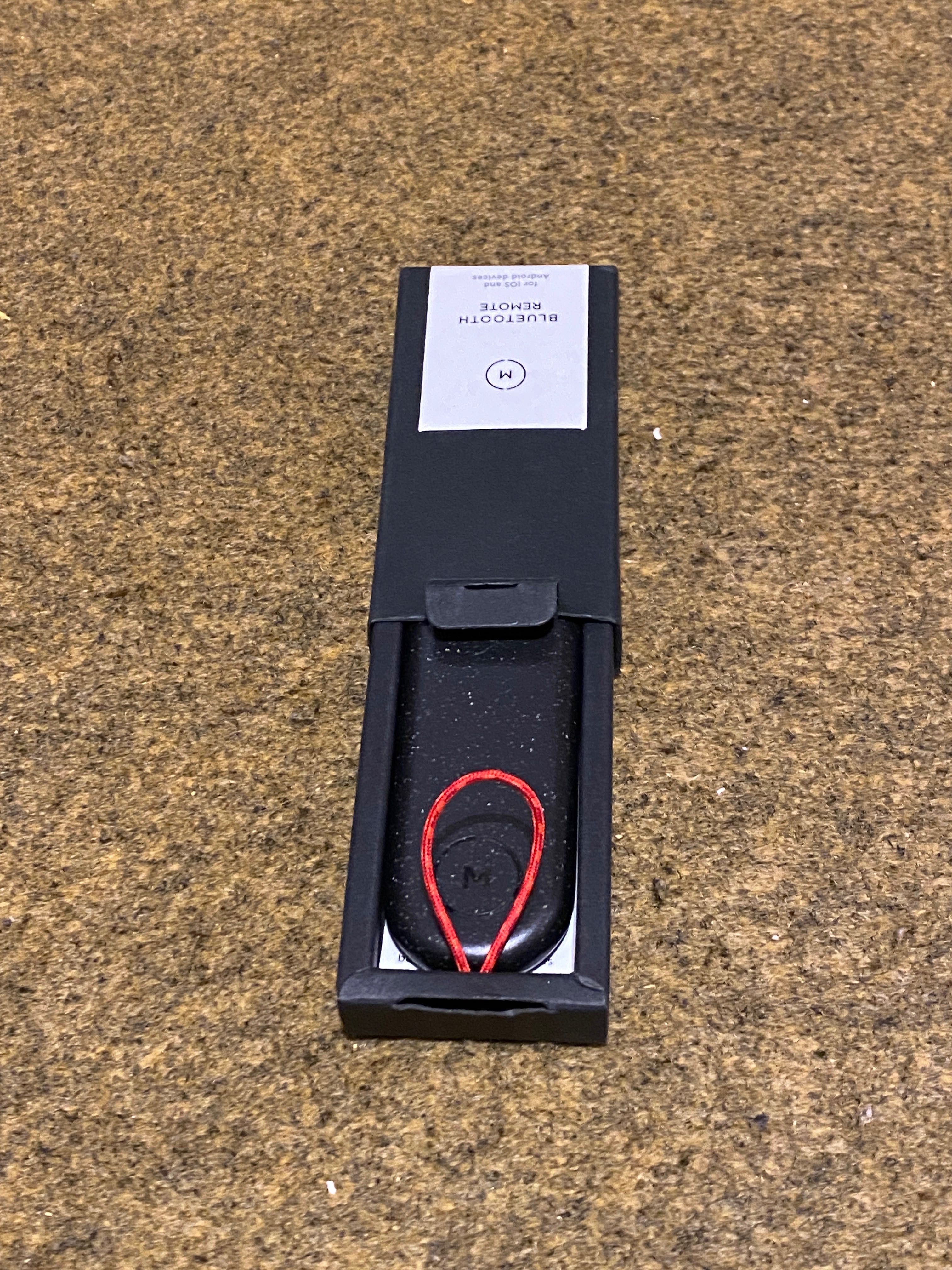 Moment Bluetooth remote