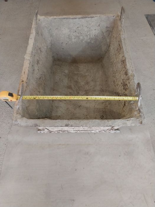 Корито для бетону (цементних сумішів)