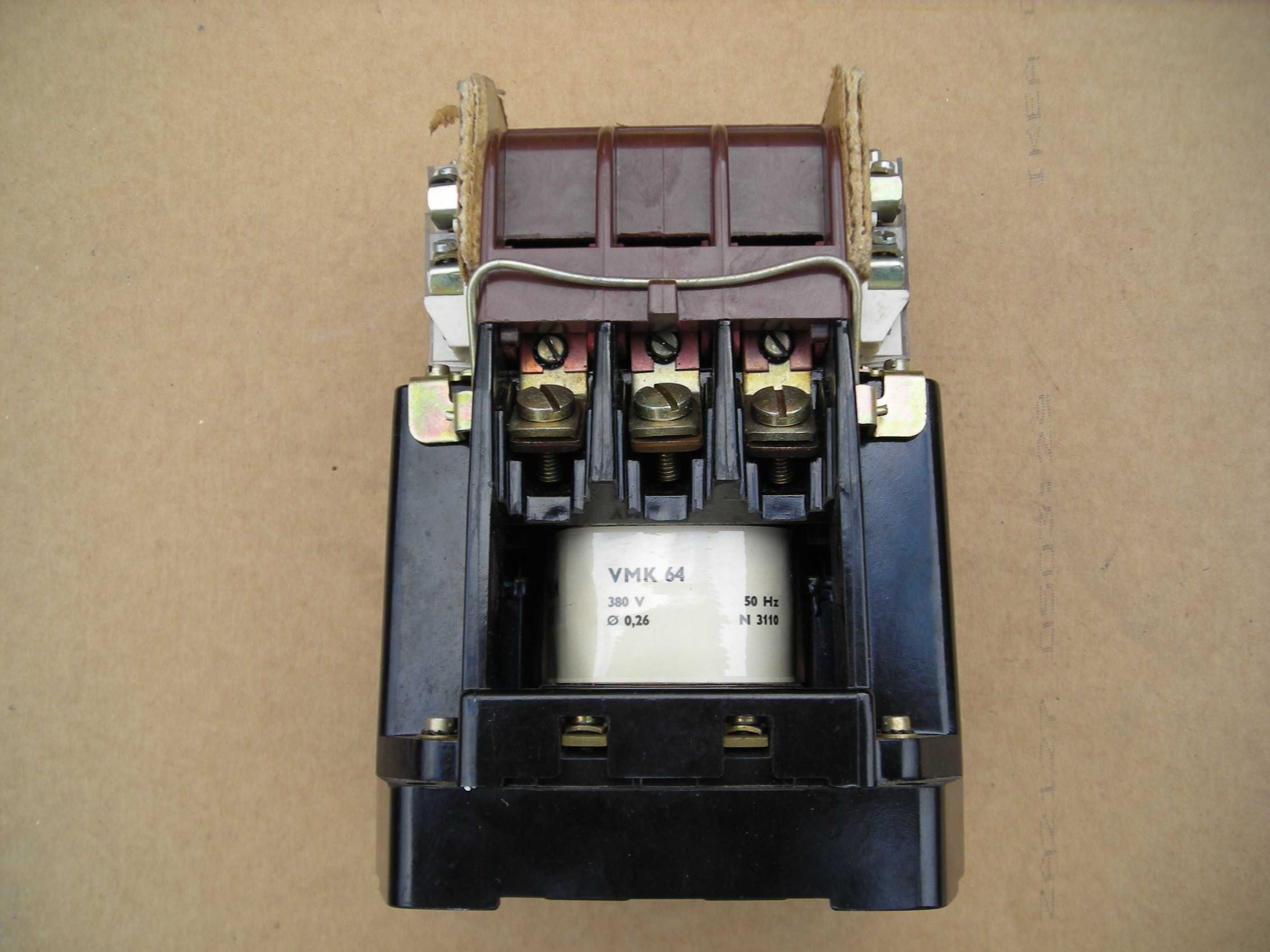 Stycznik VMK 64. 660V 63A.