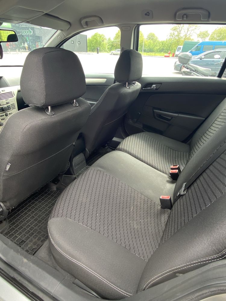 Opel Astra H 1.3 дизель