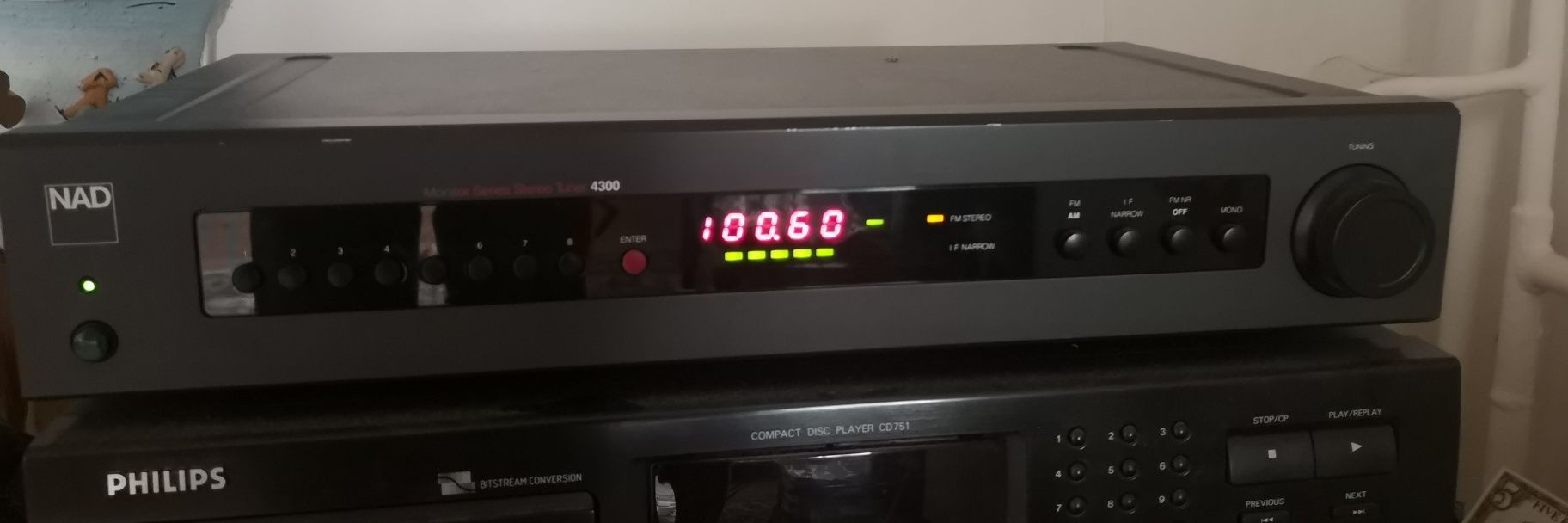 NAD 4300 Tuner radiowy AM FM