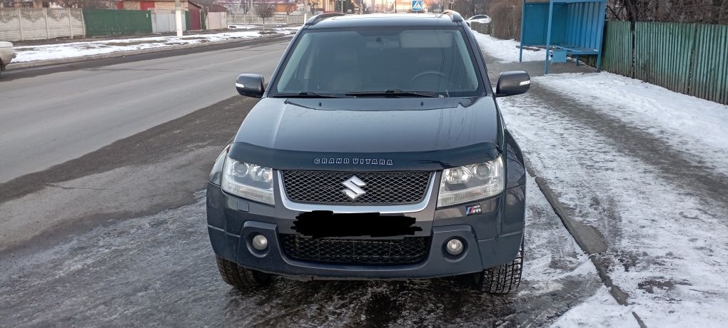 Сузукі Suzuki grand Vitara салон торпеда щиток приборів 2008 рік 2.4