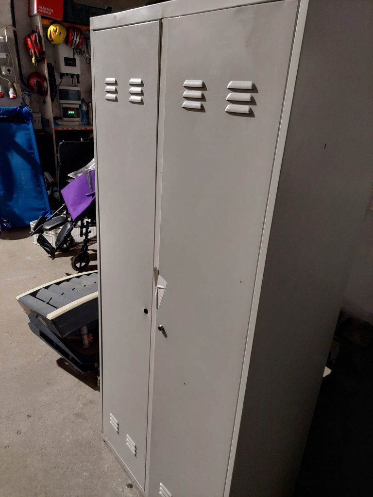 Szafka bhp 3 i 2 stanowiskowa