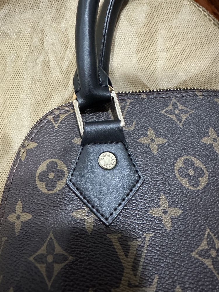 Mala Louis Vuitton Nova