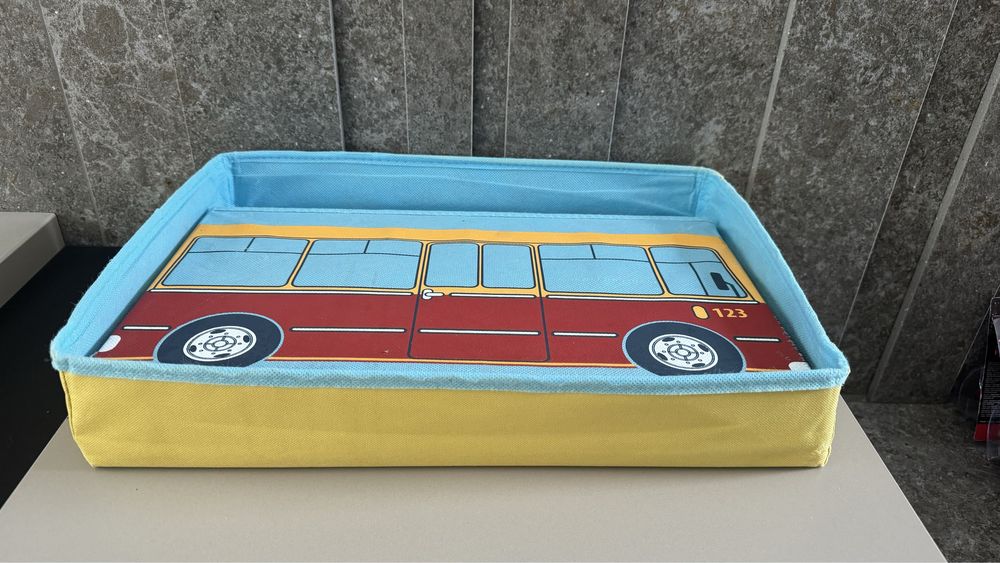 Pojemnik na zabawki PUFA Autobus szkolny