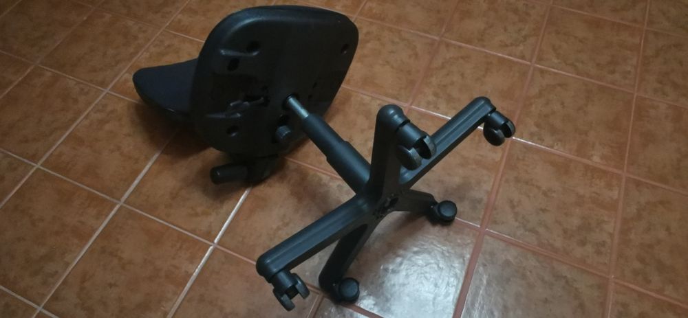 Cadeira rodada escritório