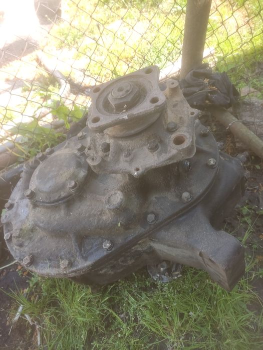 Продам роздатка ЗІЛ 131