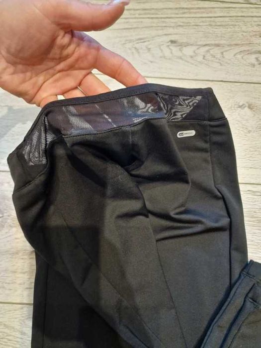 Puma spodnie damskie sportowe materiał funkcyjny XS/S