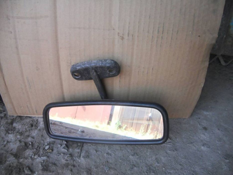 Зеркало салона,заднего вида на ГАЗ 24.