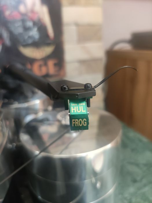 Головка звукоснимателя  Van Den Hull Frog