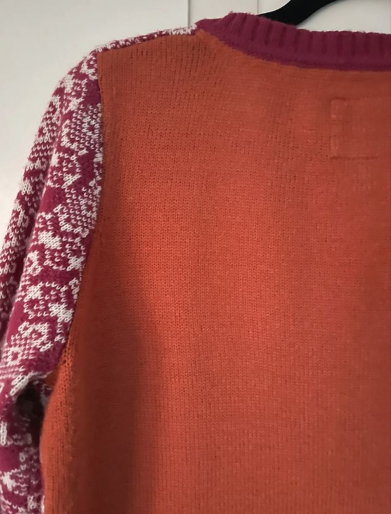 Welniany sweter damski