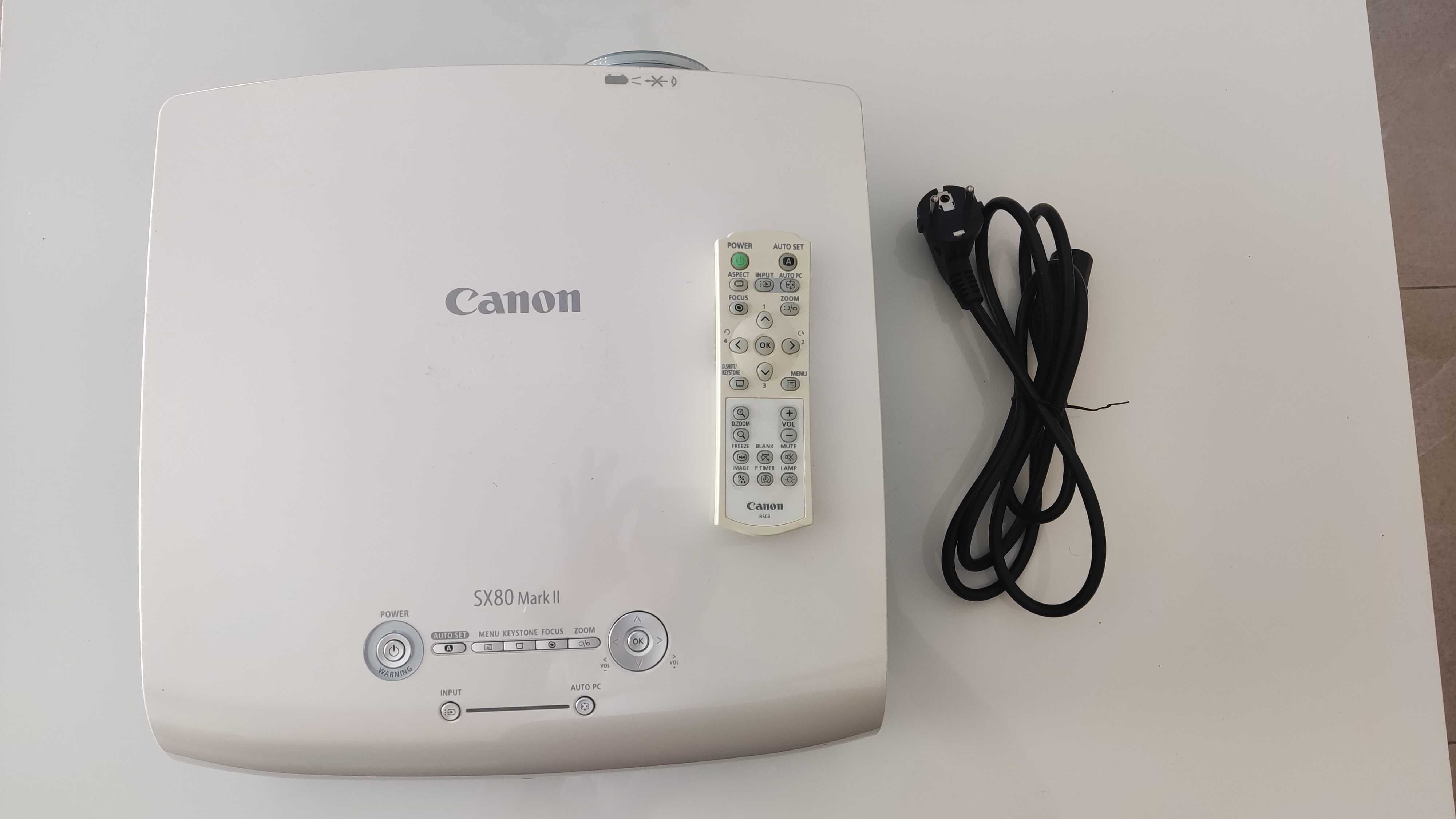 Projektor Canon XEED SX80 Mark II