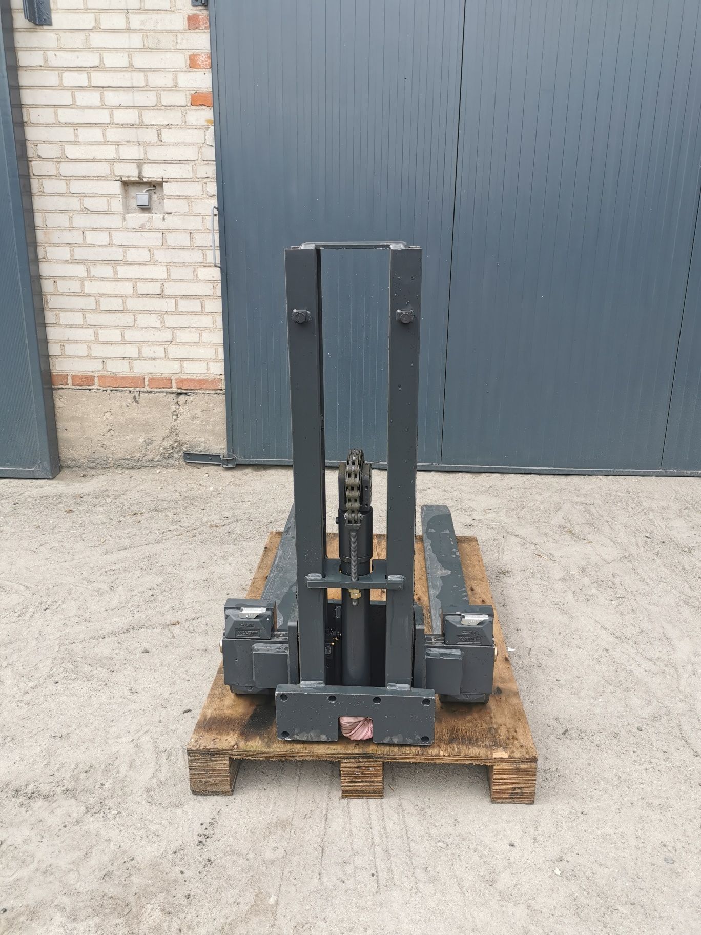 Maszt Widły Hydrauliczne Do Ciągnika Mini Traktorka Paleciak Podnośnik