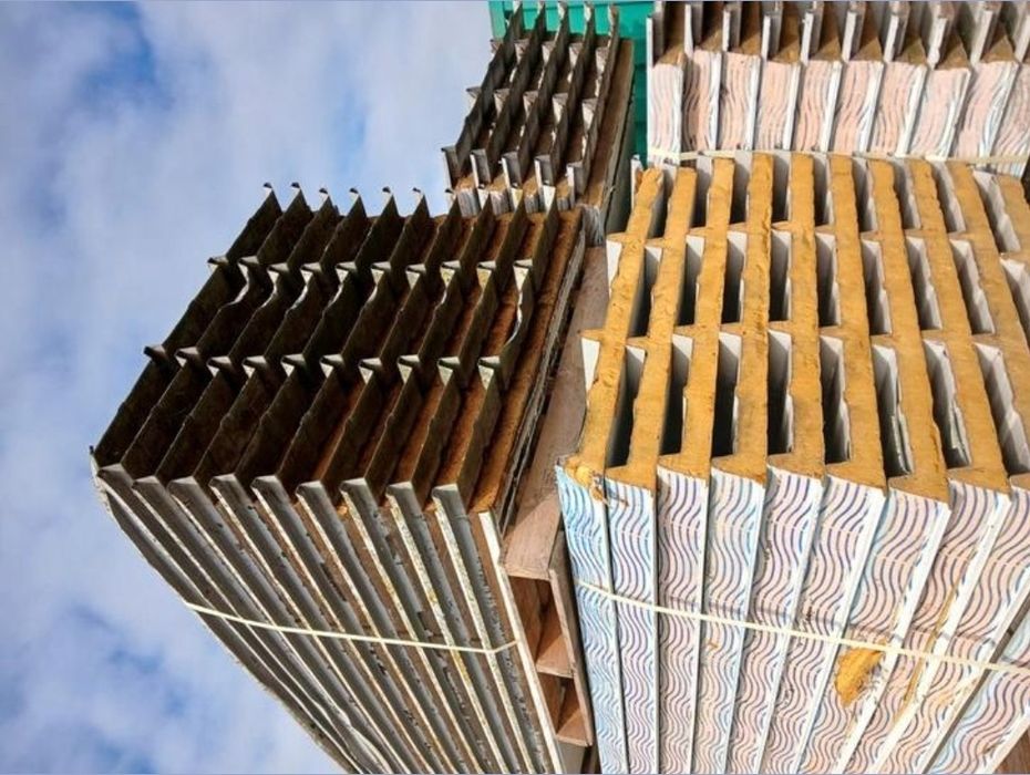 Płyta  warstwowa dachowa obornicka PIR gr 50 mm526m2