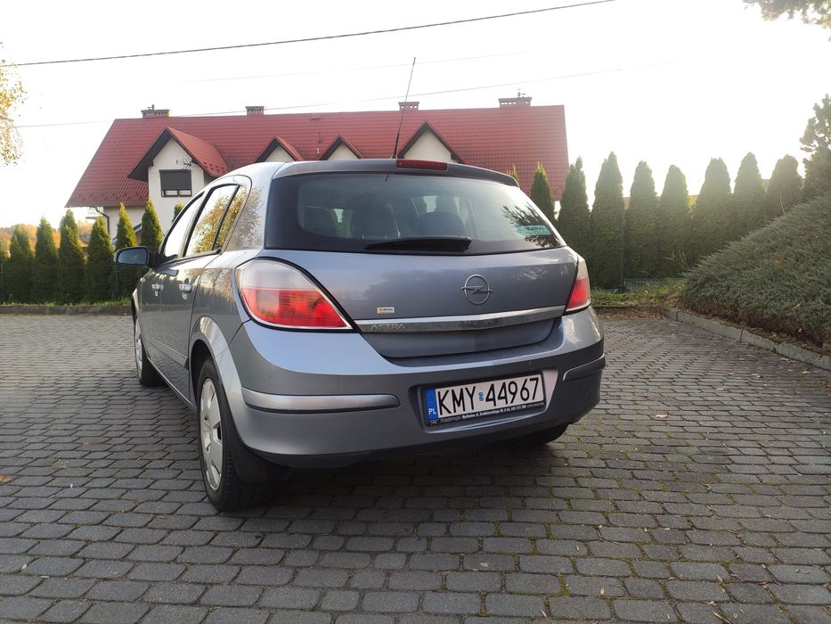 Opel Astra H. 1.4 benzyna