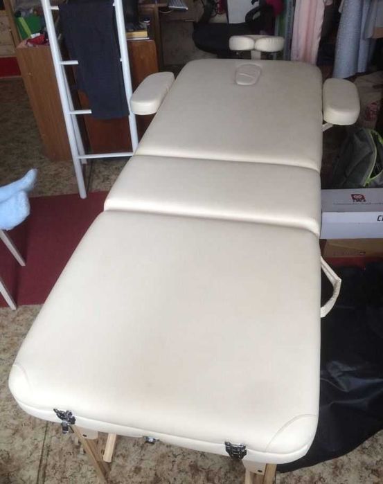 Масажний стіл бу