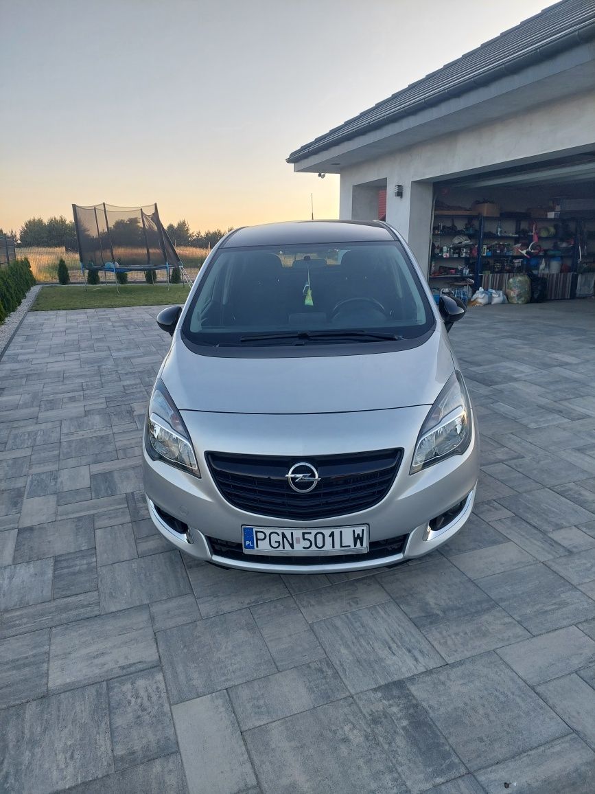 Sprzedam pięknego Opla Merive 94000tys km od Dziadka