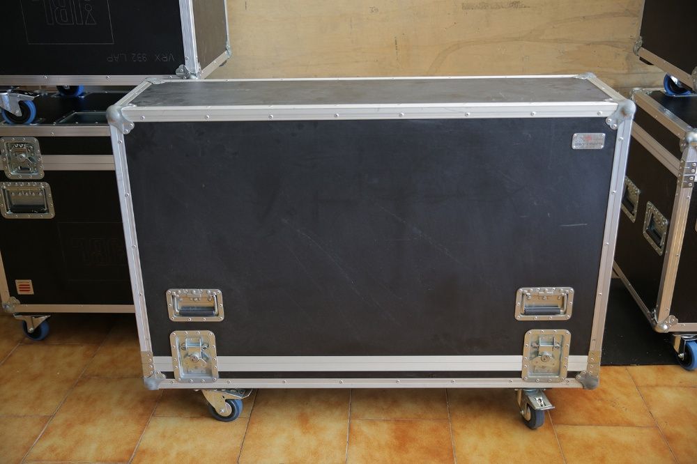 Vendo flight case (plasma 42´´) - SANTOSOM