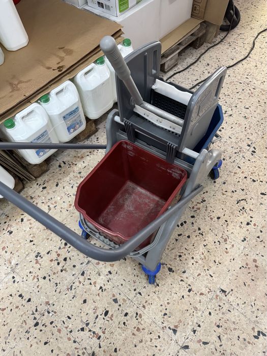 Carrinho limpeza 2x25L