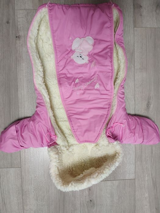 Зимний комбинезон для девочки