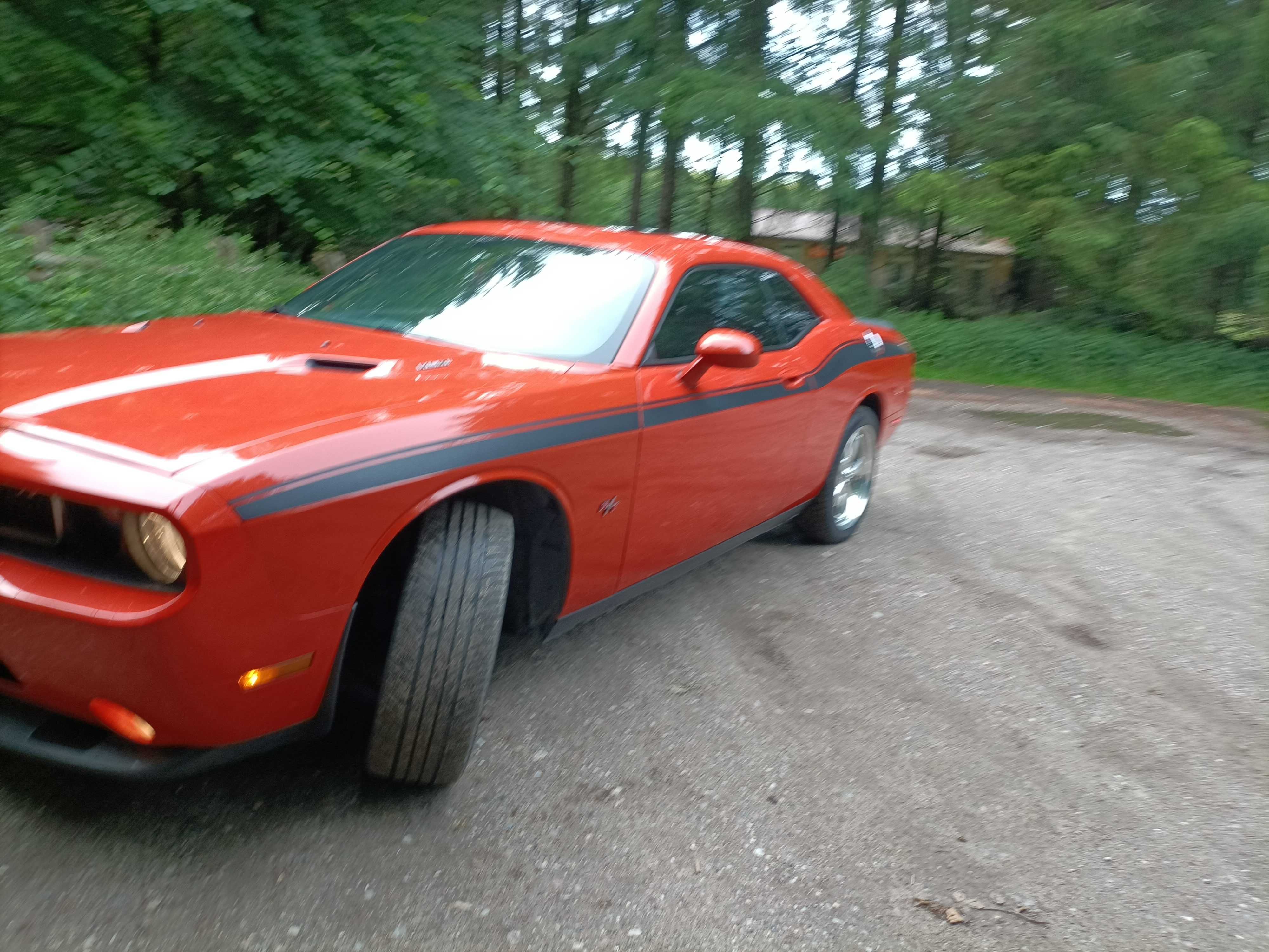 Dodge challenger 5,7 HEMI,V8