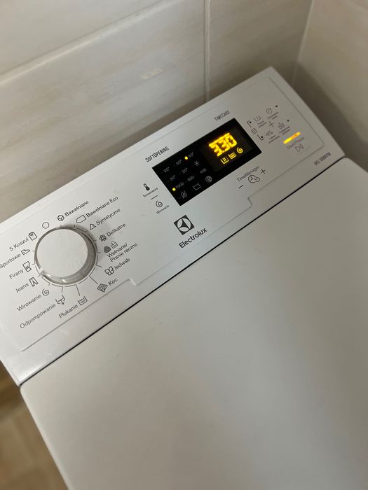 Pralka z wsadem od góry Electrolux 6kg