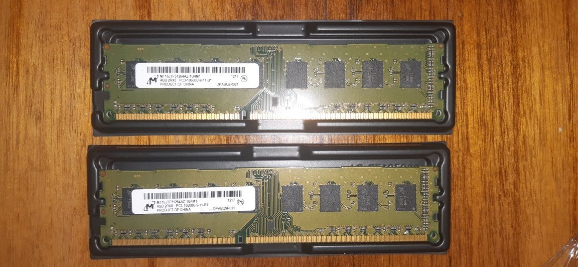 Модулі оперативна пам'ять 4 гб DDR3 (1 шт)
