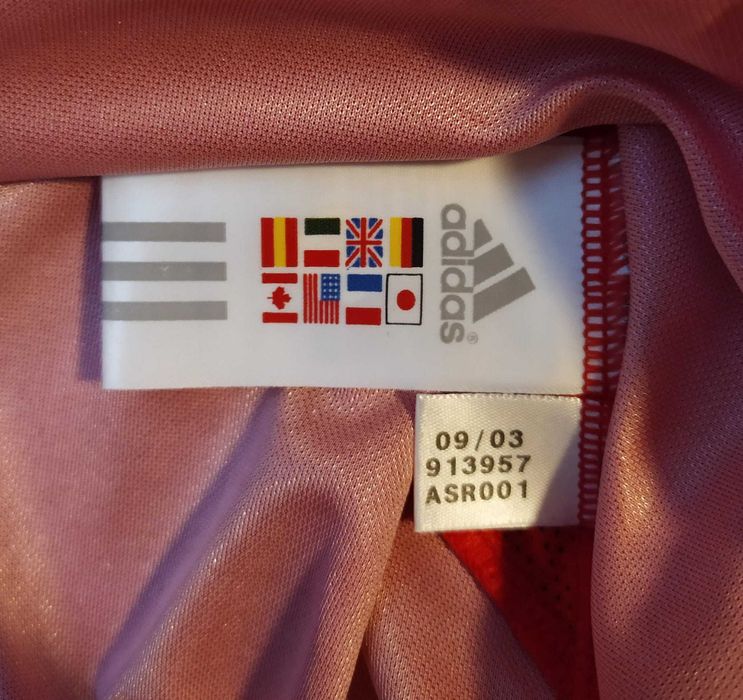 Camisola SLB, da Adidas, comemorativa do Centenarium Benfica (2004)