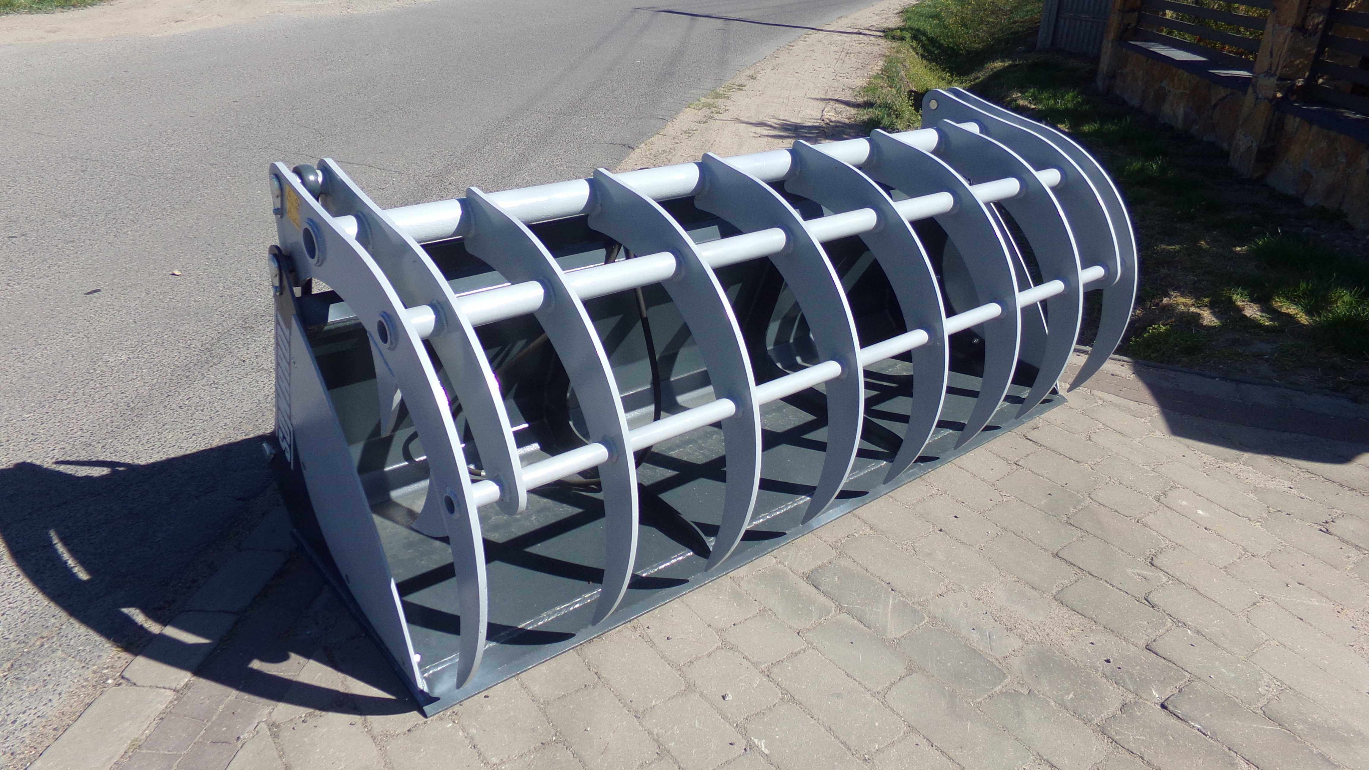 Chwytak Łycha krokodyl osprzęt Sonarol do ładowaczy czołowych !