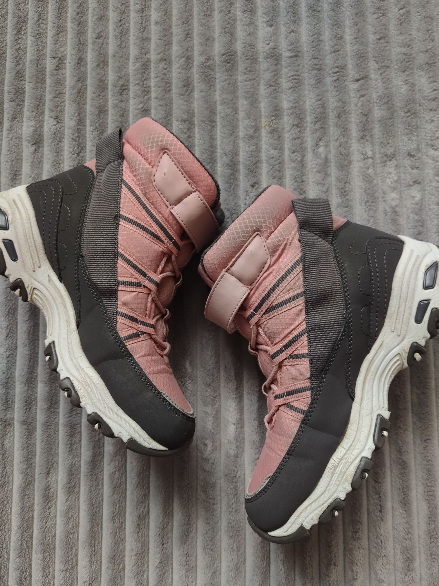 Ботинки сапоги Skechers 30 размер!