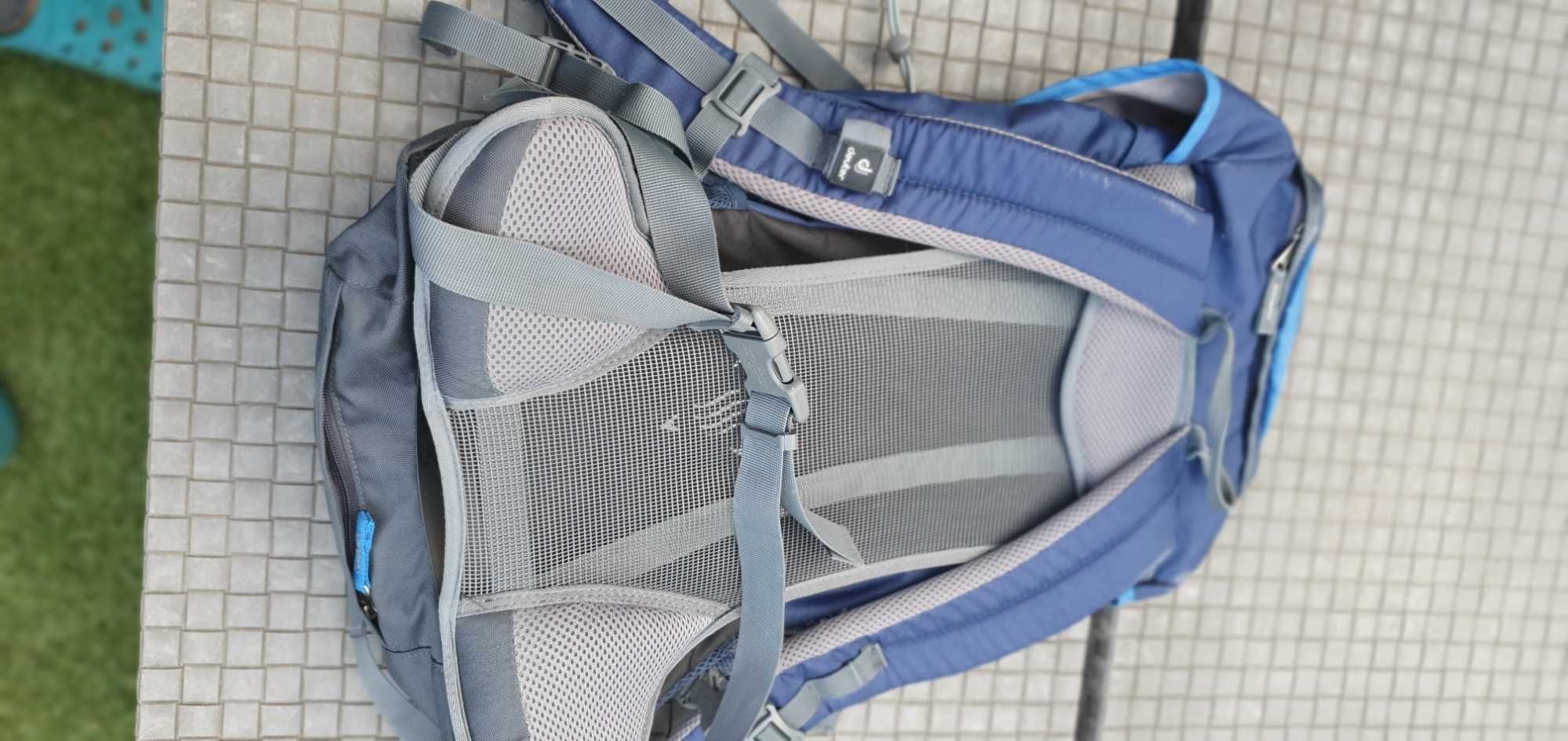 Super plecak tyrystyczny trekkingowy stelaż Deuter 25 l