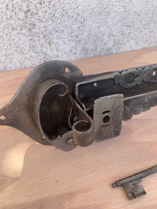 fechadura ferro forja Centenaria