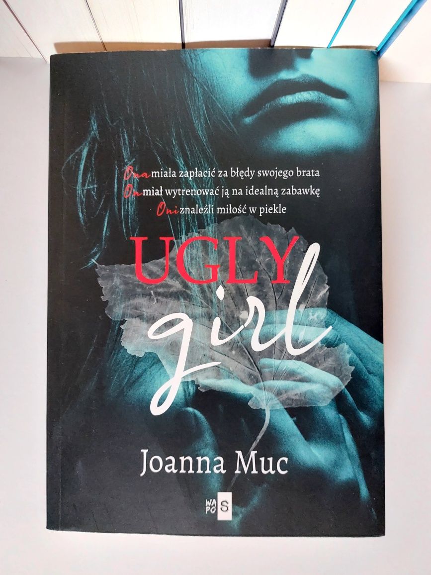 Joanna Muc - "Ugly girl"