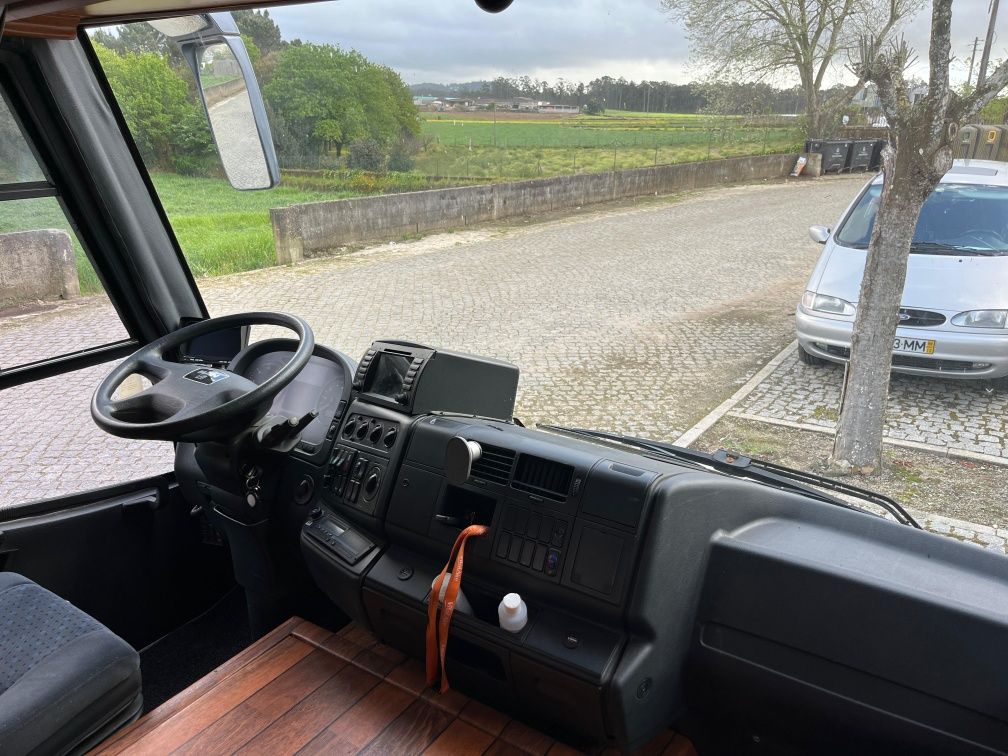 Autocaravana/Auto vivenda MAN personalizada