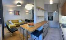 Apartament Metro Młociny – 3 pokoje, 2 łazienki, balkon