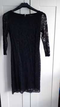 Czarna koronkowa sukienka Reserved XS