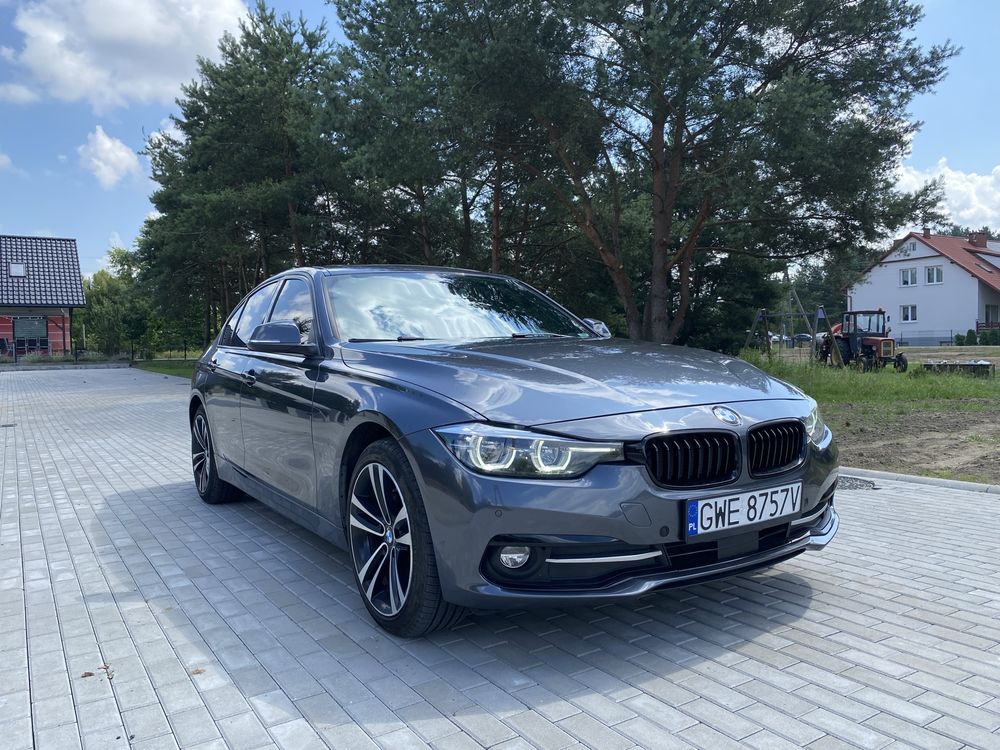 BMW 330i x-drive f30