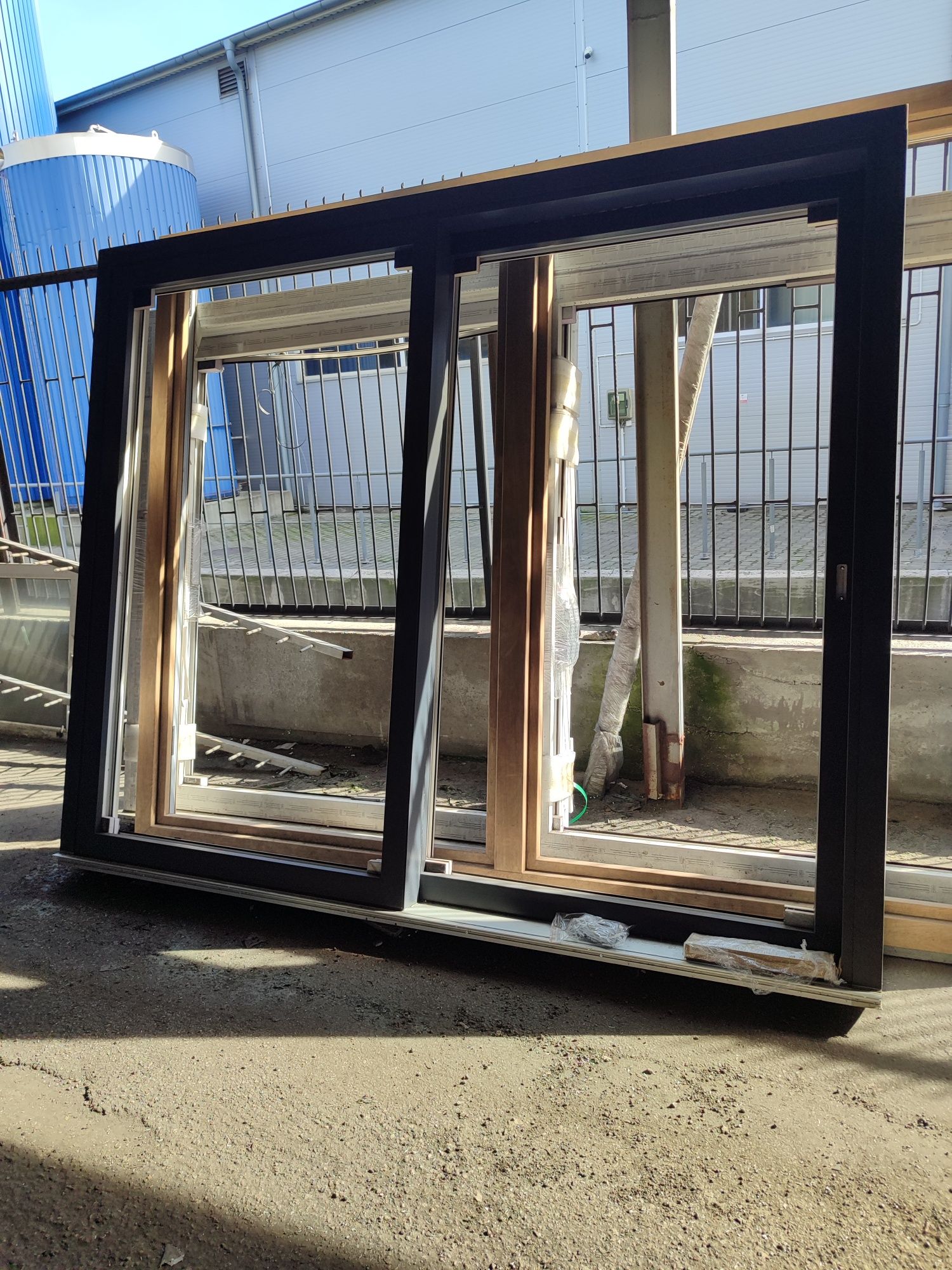 Drzwi przesuwne HST 270 x 225 antracyt 345 x 205 nowe