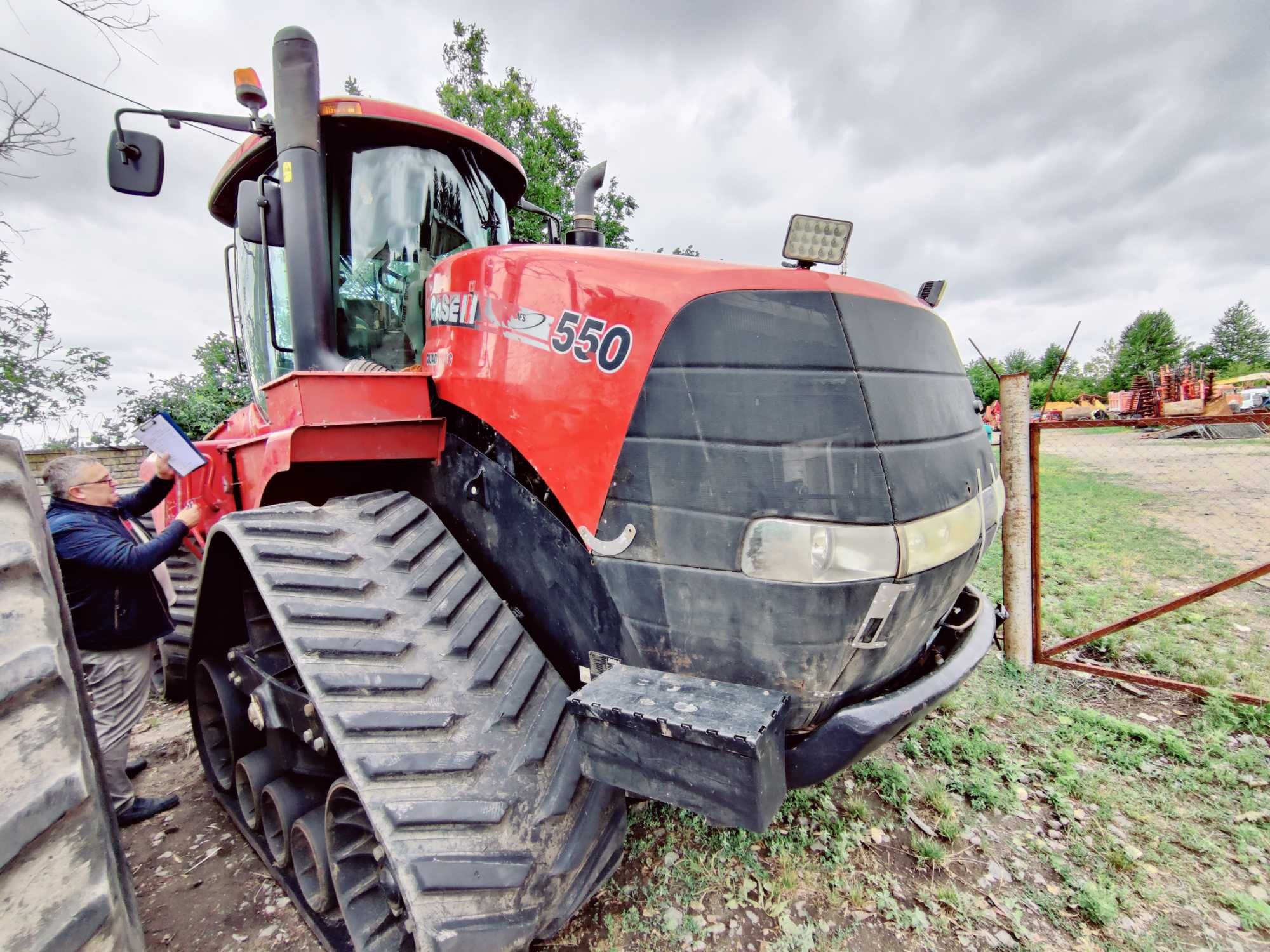 Гусеничний трактор Case IH Quadtrac 550