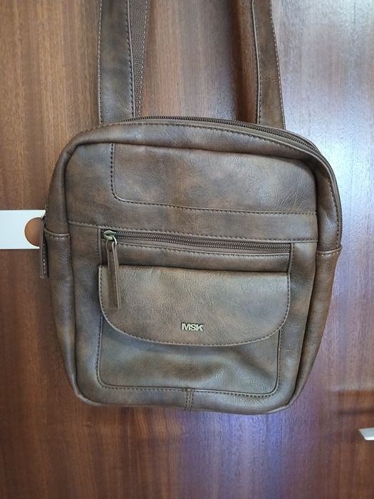 Carteira de senhora marca misako tam 27x27 cm