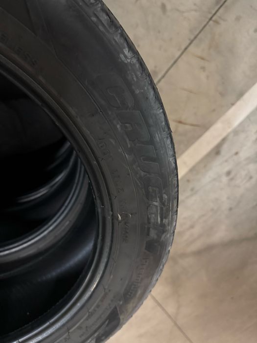4 Pneus Kumho 225/55 R18 usados